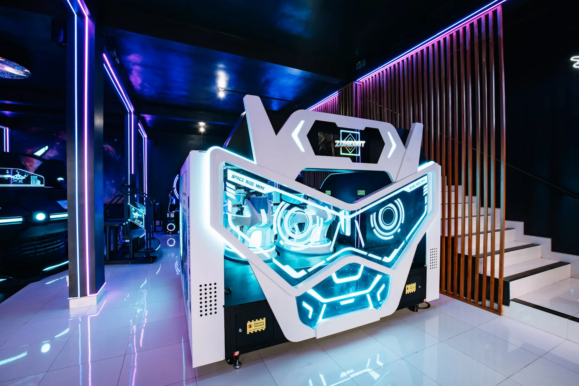 Space cabin